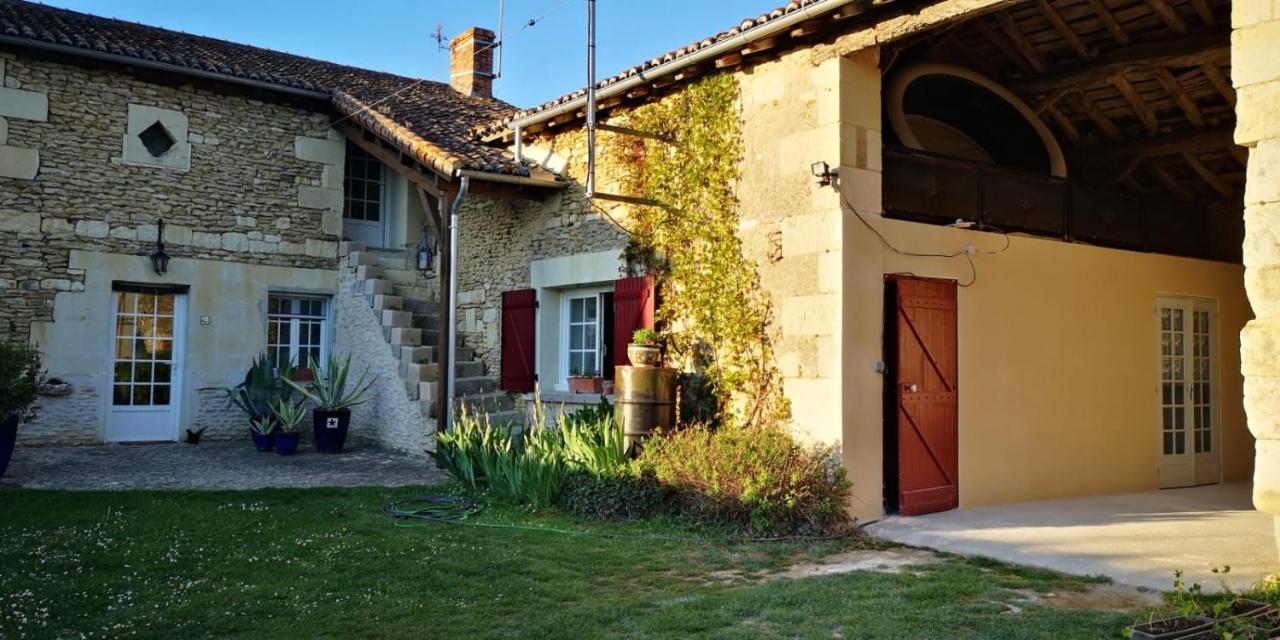 Ferienwohnung La Ferme Du Grand Bois Mouterre-Silly Exterior foto