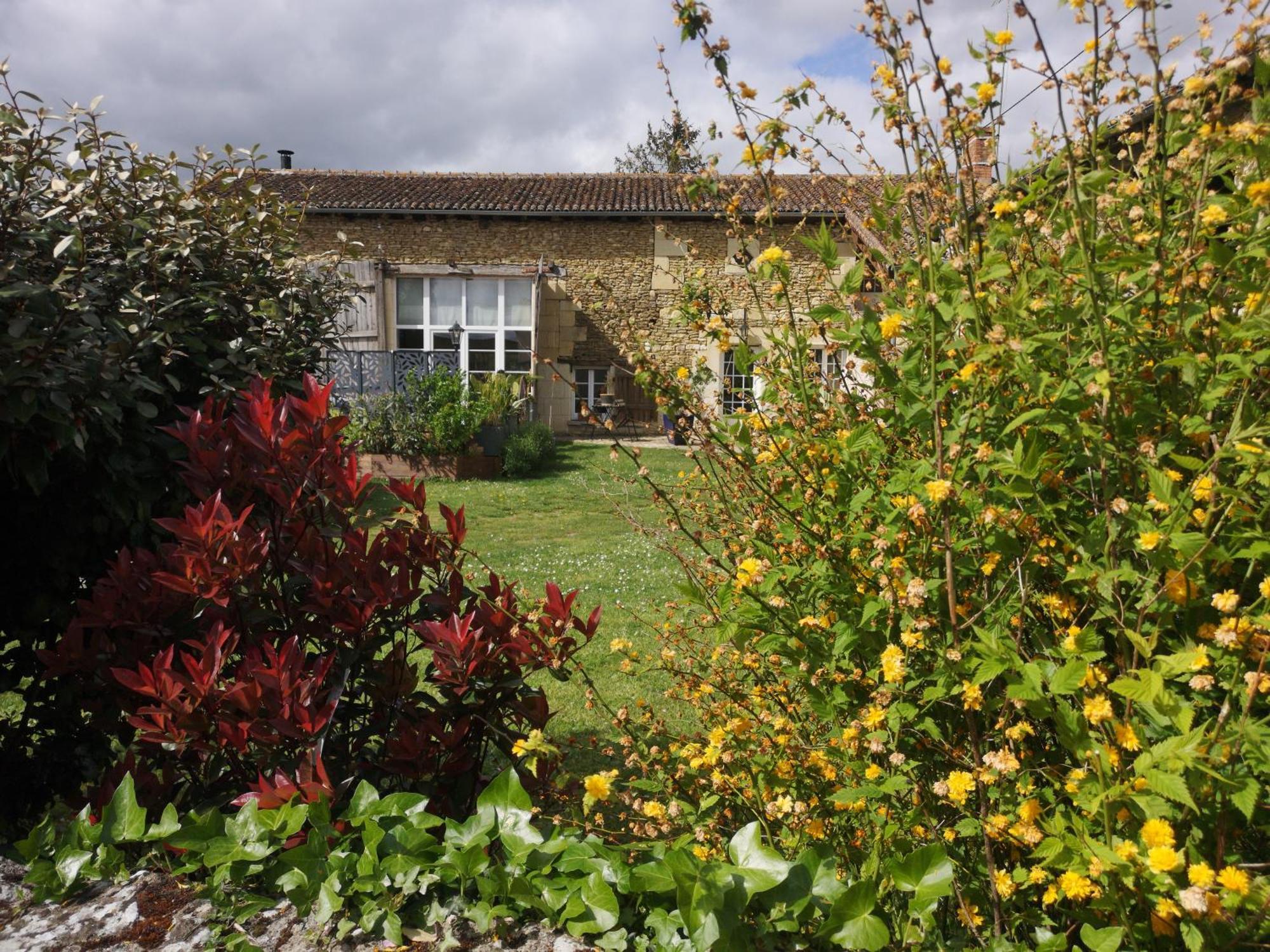 Ferienwohnung La Ferme Du Grand Bois Mouterre-Silly Exterior foto